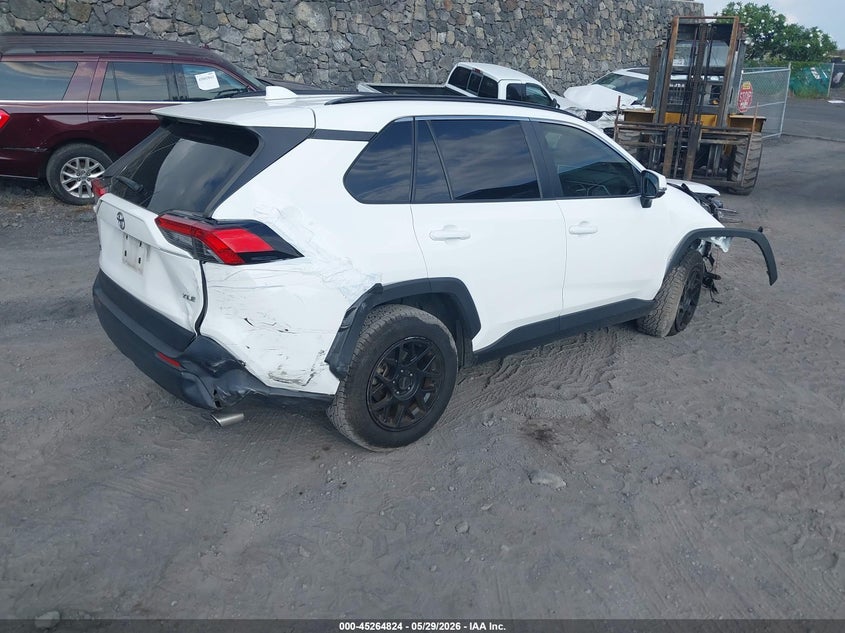 2023 Toyota Rav 4 VIN JTMW1RFV3PD105780 IAAI salvage auction — RIGHT SIDE, Salvage Title, sold $2,475 on 2026-07-28 (photo 4)
