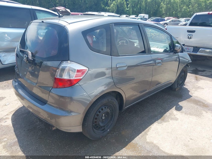 2013 Honda Fit VIN JHMGE8H39DC031294 IAAI salvage auction — FRONT END, Salvage Title, sold $400 on 2026-08-02 (photo 4)