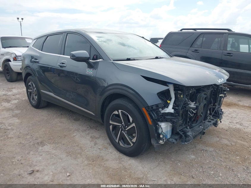 2023 Kia Sportage VIN KNDPU3AG4P7022343 IAAI salvage auction — FRONT END, Salvage Title, sold $7,500 on 2026-08-01 (photo 1)