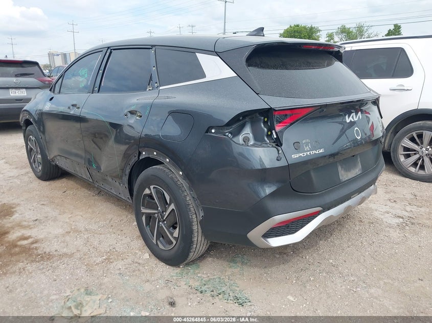 2023 Kia Sportage VIN KNDPU3AG4P7022343 IAAI salvage auction — FRONT END, Salvage Title, sold $7,500 on 2026-08-01 (photo 3)