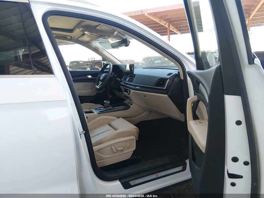 2022 Audi Q5 VIN WA1EAAFY0N2013892 IAAI salvage auction — FRONT END, Salvage Title, sold $15,400 on 2026-07-14 (photo 5)
