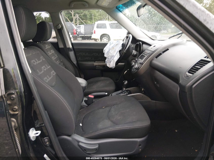 2013 Kia Soul VIN KNDJT2A67D7626247 IAAI salvage auction — LEFT FRONT, Salvage Title, sold $375 on 2026-07-06 (photo 5)