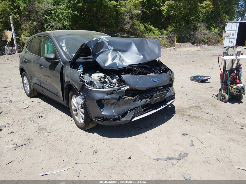 2022 Ford Escape VIN 1FMCU0G60NUA48217 IAAI salvage auction — FRONT END, Salvage Title, sold $1,100 on 2026-07-18 (photo 1)