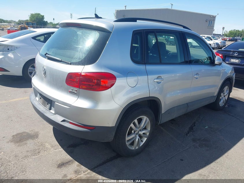 2017 Volkswagen Tiguan VIN WVGBV7AX5HK026815 IAAI salvage auction — LEFT & RIGHT, Salvage Title, sold $3,250 on 2026-07-23 (photo 4)