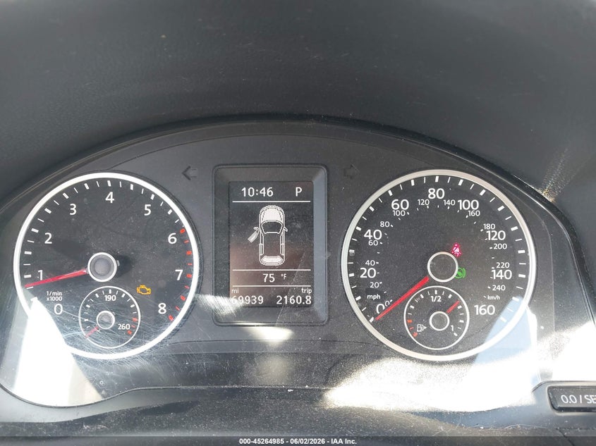 2017 Volkswagen Tiguan VIN WVGBV7AX5HK026815 IAAI salvage auction — LEFT & RIGHT, Salvage Title, sold $3,250 on 2026-07-23 (photo 7)