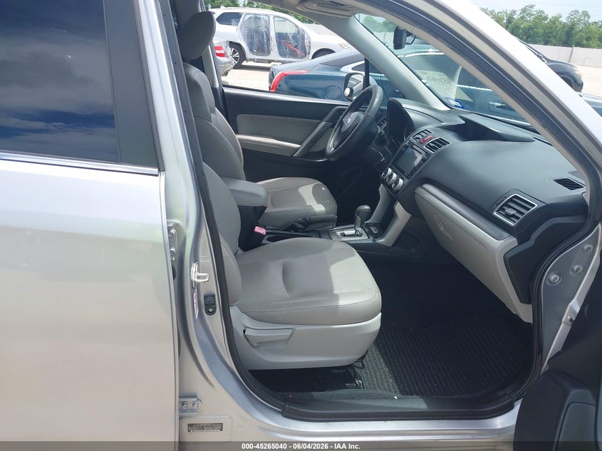 2016 Subaru Forester VIN JF2SJAHCXGH510914 IAAI salvage auction — HAIL, Salvage Title, sold $4,075 on 2026-07-10 (photo 5)
