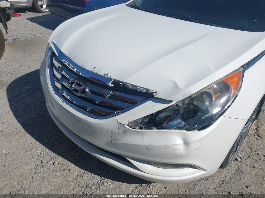 2012 Hyundai Sonata VIN 5NPEC4AC3CH355216 IAAI salvage auction — FRONT END, Salvage Title, sold $375 on 2026-07-14 (photo 6)