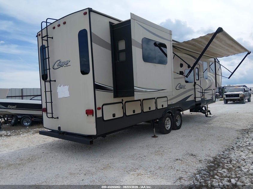 2017 Keystone Cougar VIN 4YDF3262XH2502128 IAAI salvage auction — WATER/FLOOD, Clear (Arkansas), sold $6,550 on 2026-09-24 (photo 4)