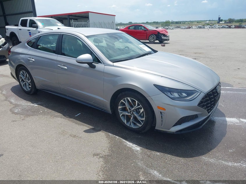 2023 Hyundai Sonata VIN KMHL64JAXPA260187 IAAI salvage auction — SIDE, Salvage Title, sold $9,200 on 2026-08-20 (photo 1)