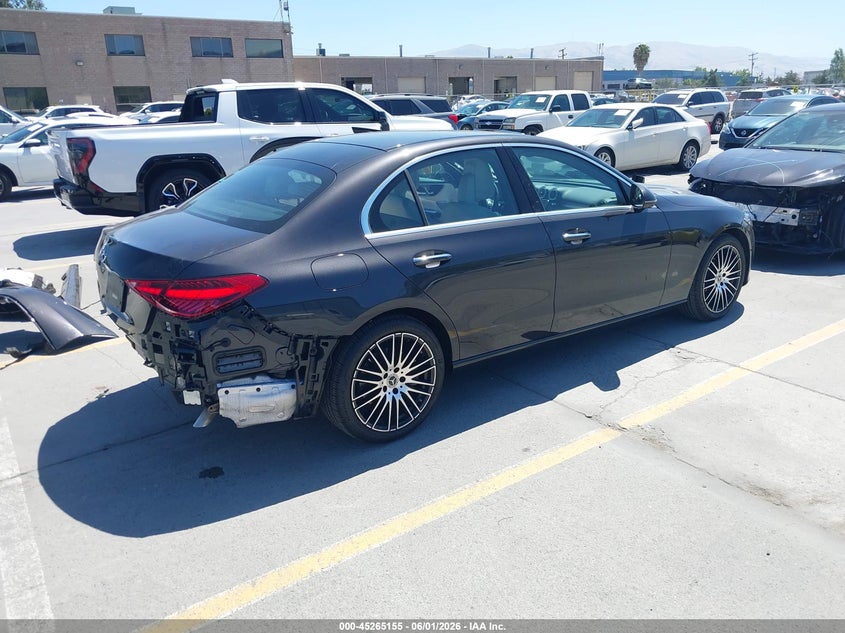 2025 Mercedes-benz VIN W1KAF4GB9SR267451 IAAI salvage auction — REAR END, Salvage Title, sold $21,100 on 2026-07-27 (photo 4)