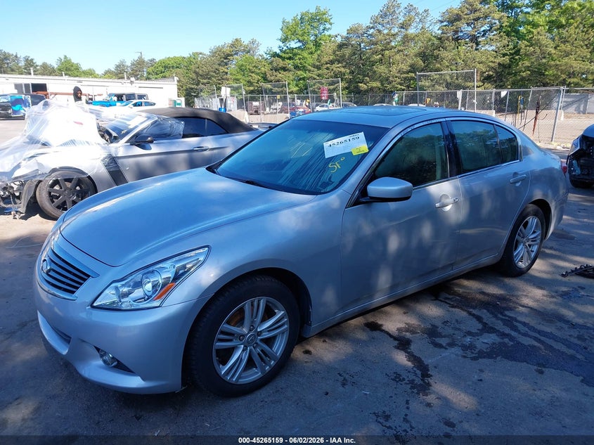 2013 Infiniti G VIN JN1CV6AR0DM756184 IAAI salvage auction — WATER/FLOOD, Rebuildable (Florida), sold $400 on 2026-07-28 (photo 2)