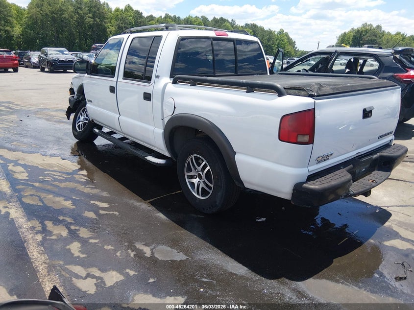 2004 Chevrolet S-10 VIN 1GCDT13X14K139619 IAAI salvage auction — FRONT END, Salvage (North Carolina), sold $725 on 2026-07-08 (photo 3)
