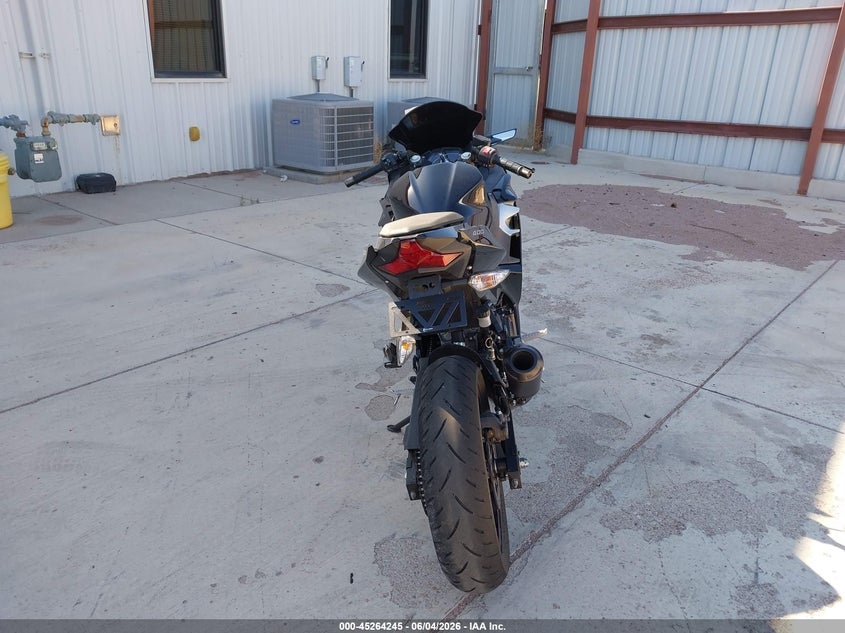 2019 Kawasaki Ex VIN JKAEXKH11KDA32541 IAAI salvage auction — LEFT SIDE, Salvage (Colorado), sold $1,275 on 2026-07-21 (photo 6)