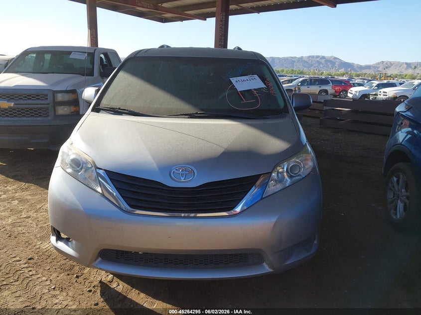 2014 Toyota Sienna VIN 5TDKK3DC5ES447582 IAAI salvage auction — NORMAL WEAR, Salvage Title, sold $3,000 on 2026-07-07 (photo 6)