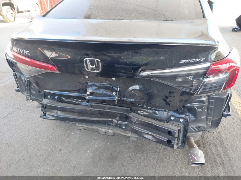 2024 Honda Civic VIN 2HGFE2F52RH531768 IAAI salvage auction — REAR END, Salvage Title, sold $9,700 on 2026-07-22 (photo 6)