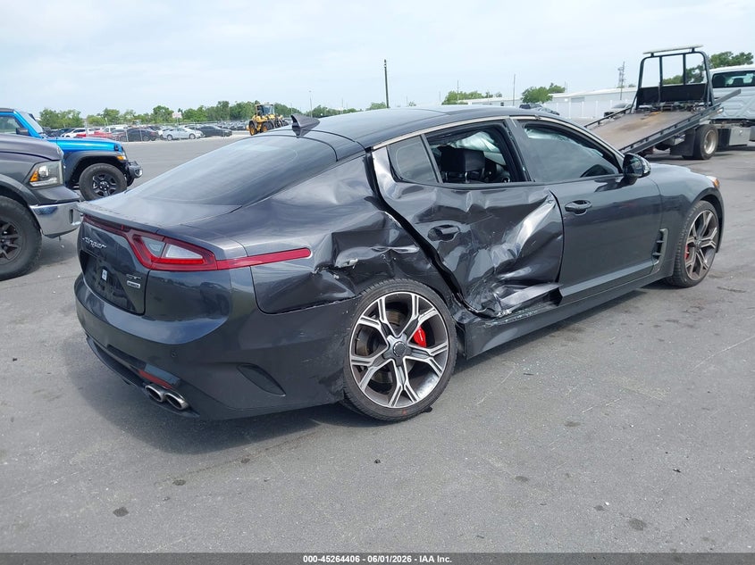 2021 Kia Stinger VIN KNAE45LC4M6088452 IAAI salvage auction — RIGHT SIDE, Salvage Title, sold $7,200 on 2026-08-10 (photo 4)