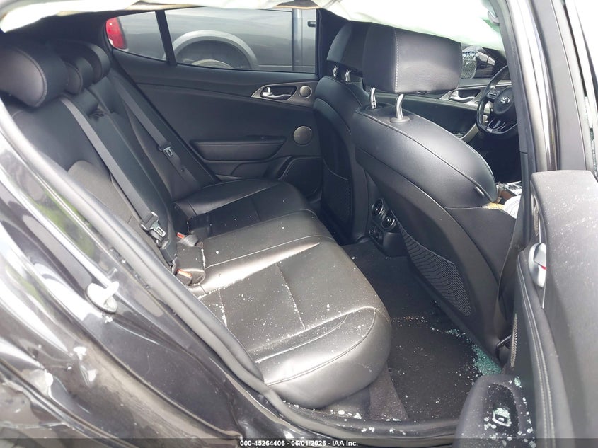 2021 Kia Stinger VIN KNAE45LC4M6088452 IAAI salvage auction — RIGHT SIDE, Salvage Title, sold $7,200 on 2026-08-10 (photo 8)