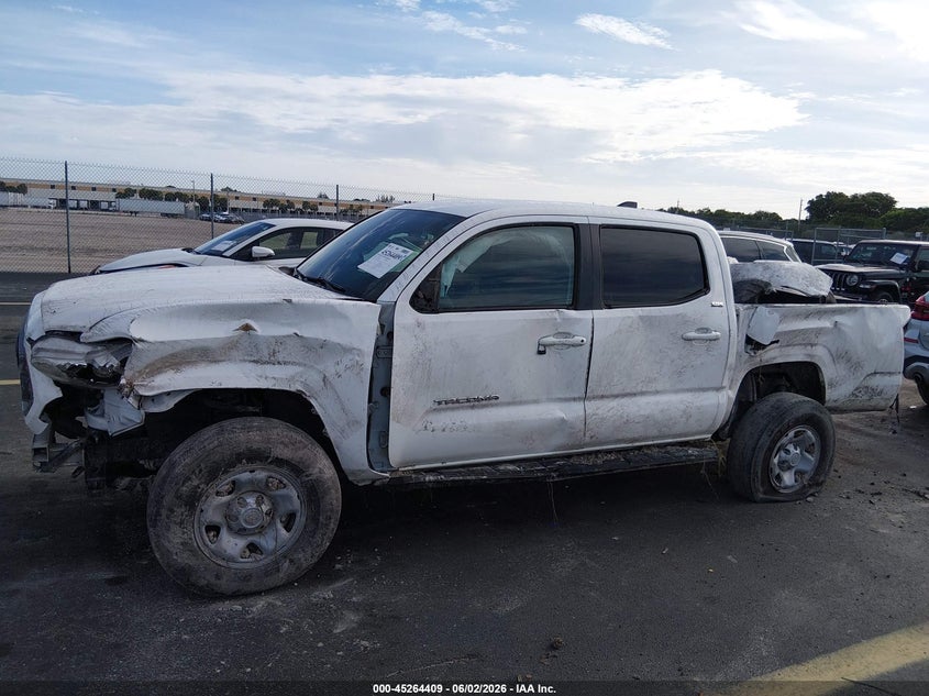 2020 Toyota Tacoma VIN 5TFAX5GNXLX165869 IAAI salvage auction — ROLLOVER, Salvage Title, sold $8,350 on 2026-07-09 (photo 6)