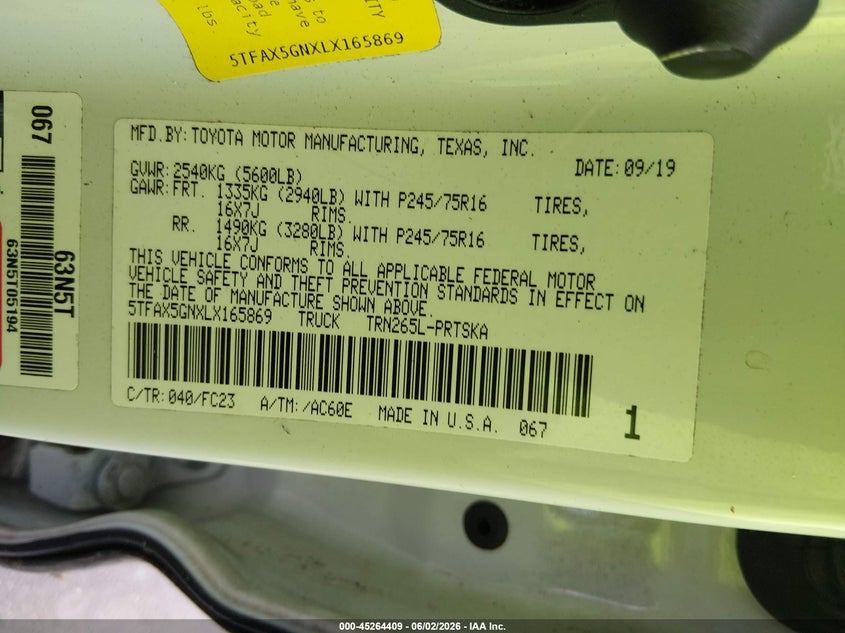 2020 Toyota Tacoma VIN 5TFAX5GNXLX165869 IAAI salvage auction — ROLLOVER, Salvage Title, sold $8,350 on 2026-07-09 (photo 9)