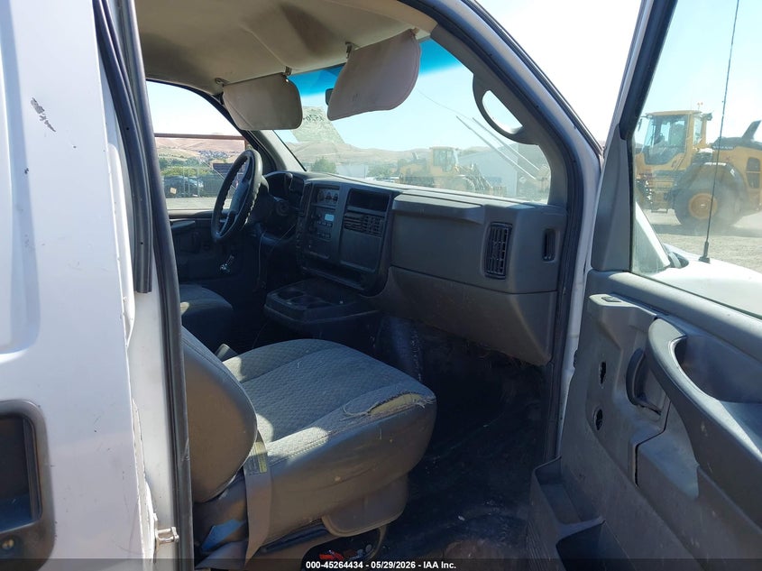 2007 Gmc Savana VIN 1GTGG29U671122961 IAAI salvage auction — NORMAL WEAR, Clear (California), sold $275 on 2026-07-09 (photo 5)