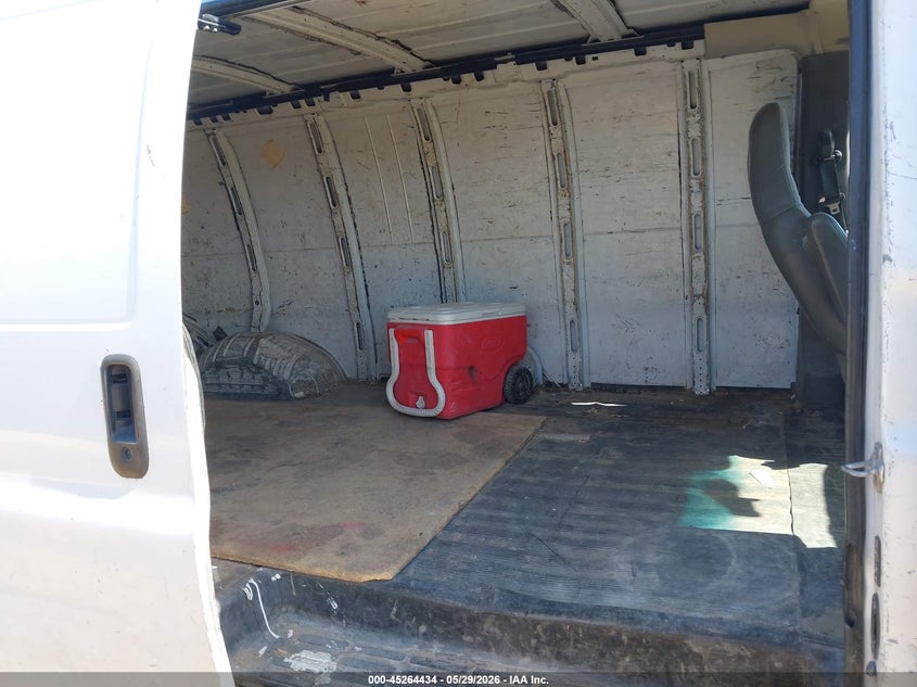 2007 Gmc Savana VIN 1GTGG29U671122961 IAAI salvage auction — NORMAL WEAR, Clear (California), sold $275 on 2026-07-09 (photo 8)