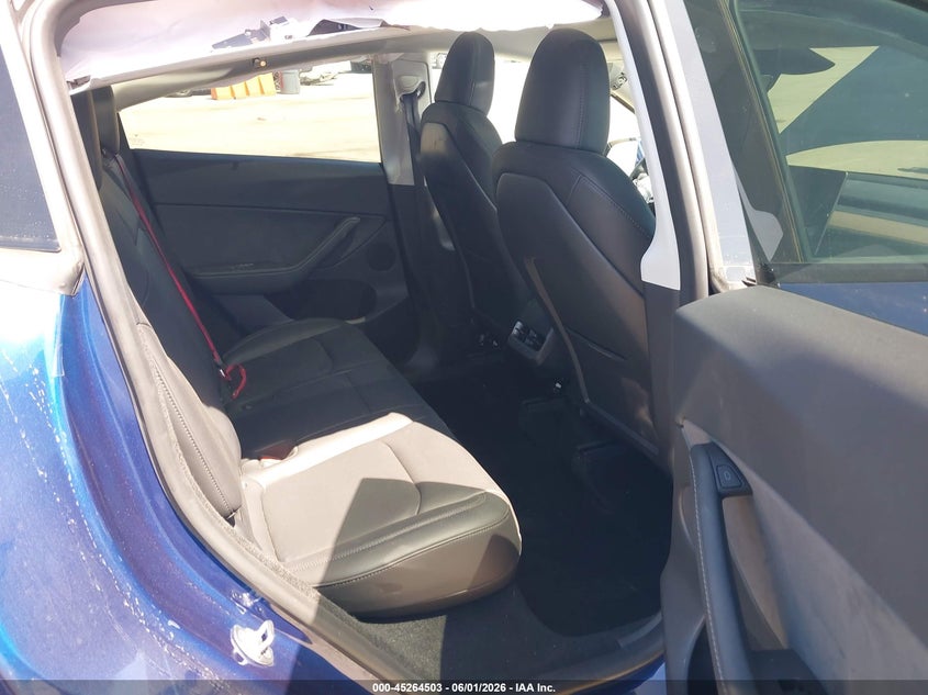 2024 Tesla Model y VIN 7SAYGDED2RF003579 IAAI salvage auction — FRONT END, Salvage Title, sold $9,600 on 2026-08-03 (photo 8)