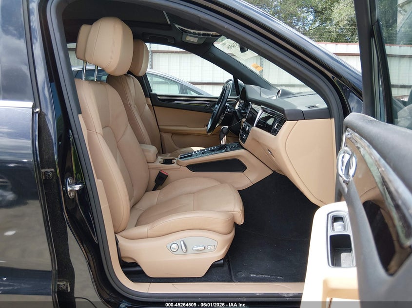 2020 Porsche Macan VIN WP1AA2A50LLB11480 IAAI salvage auction — UNDERCARRIAGE, Original (Texas), sold $16,000 on 2026-07-28 (photo 5)