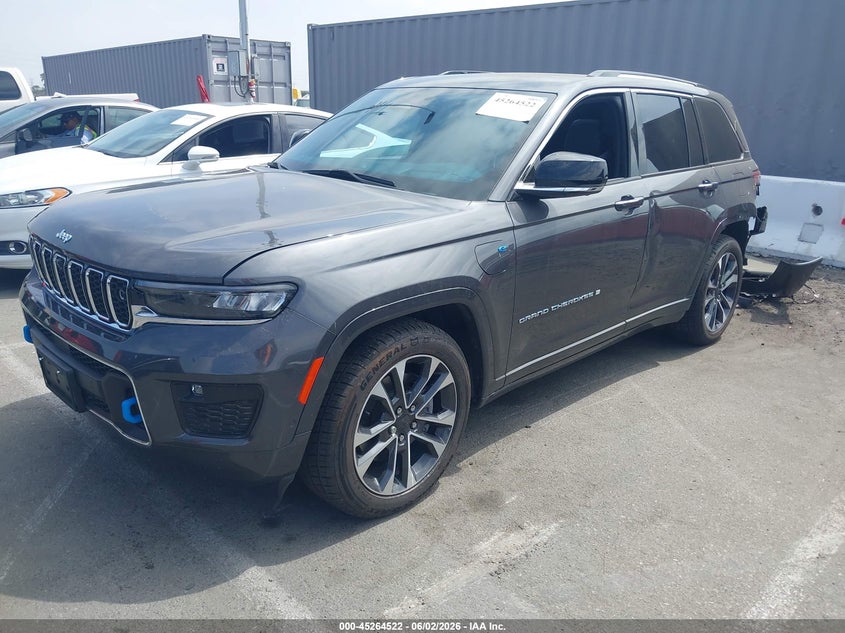 2022 Jeep Grand cherokee VIN 1C4RJYD63N8716174 IAAI salvage auction — REAR END, Salvage Title, sold $16,100 on 2026-08-22 (photo 2)