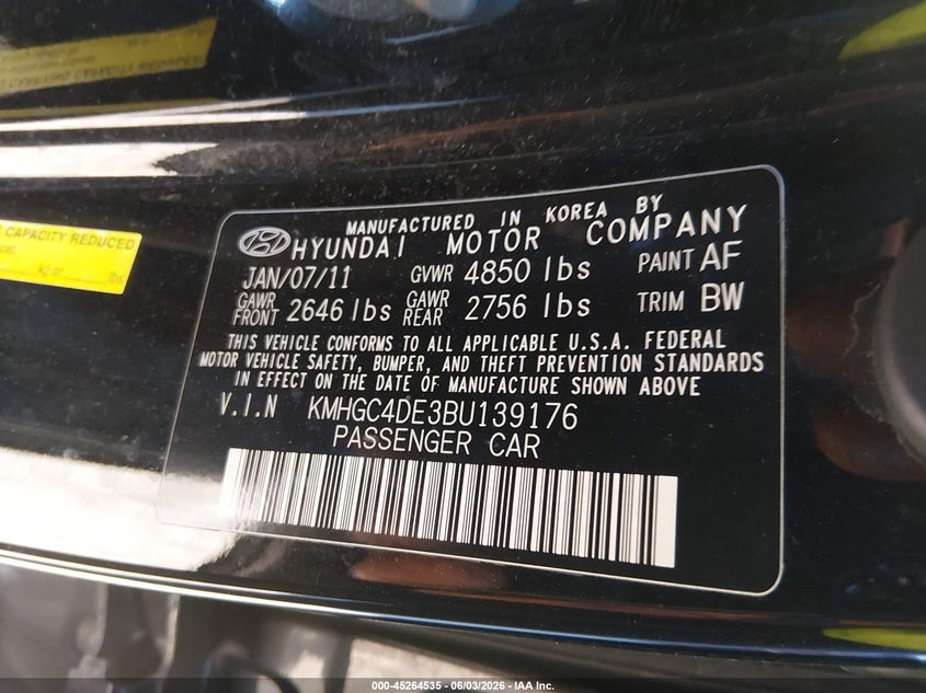 2011 Hyundai Genesis VIN KMHGC4DE3BU139176 IAAI salvage auction — RIGHT FRONT, Clear (Indiana), sold $1,875 on 2026-07-22 (photo 9)