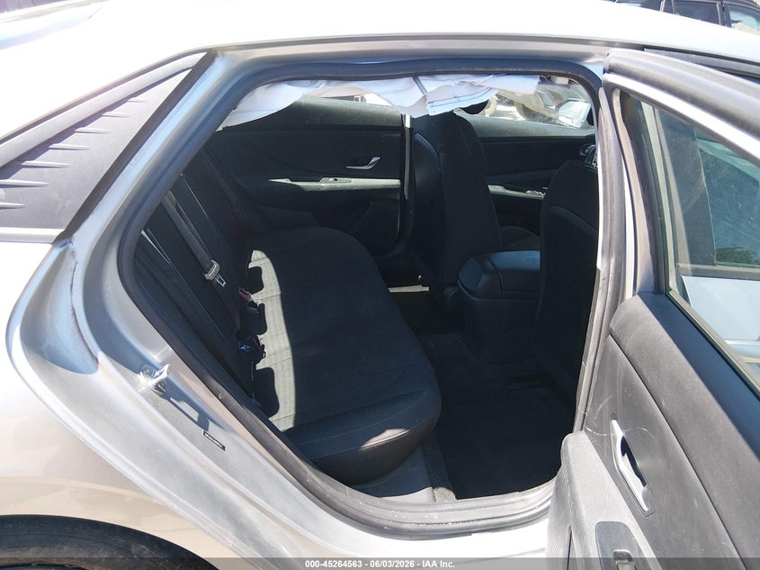 2021 Hyundai Elantra VIN 5NPLM4AG8MH017674 IAAI salvage auction — REAR END, Salvage (West Virginia), sold $1,250 on 2026-07-23 (photo 8)