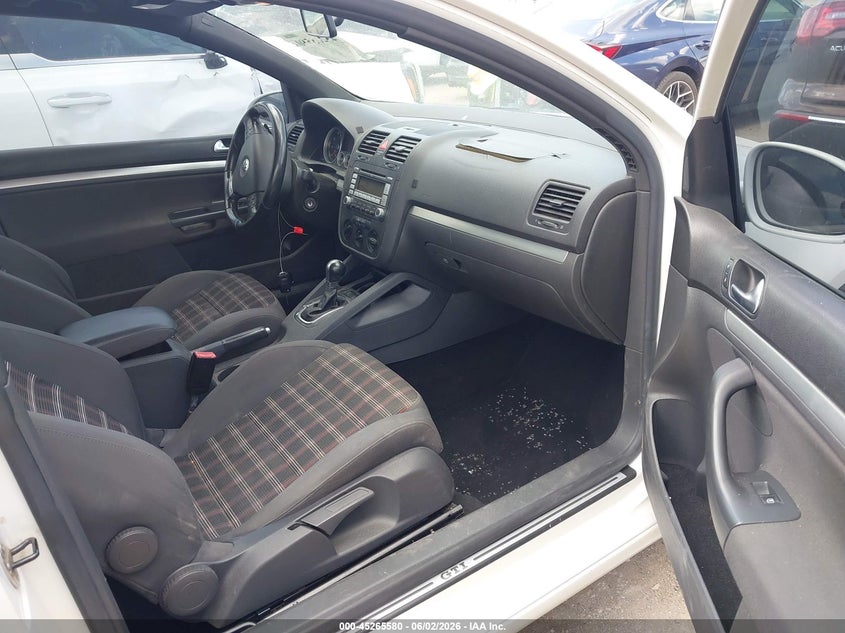 2007 Volkswagen Gti VIN WVWFV71K17W113743 IAAI salvage auction — HAIL, Original (Texas), sold $1,200 on 2026-08-18 (photo 5)