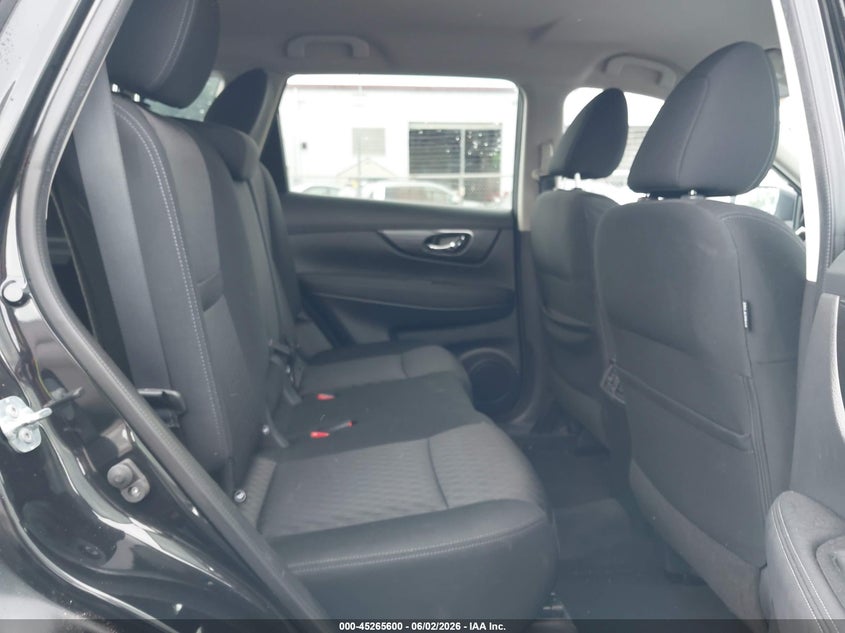 2017 Nissan Rogue VIN KNMAT2MV5HP505225 IAAI salvage auction — RIGHT FRONT, Salvage Title, sold $2,800 on 2026-07-20 (photo 8)