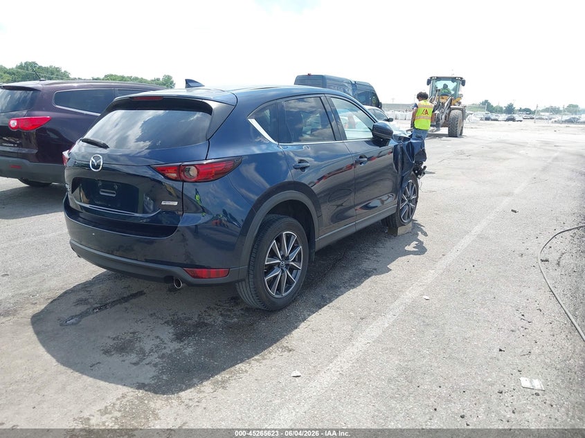 2017 Mazda Cx-5 VIN JM3KFBDL9H0131941 IAAI salvage auction — RIGHT SIDE, Salvage Title, sold $4,550 on 2026-07-14 (photo 4)