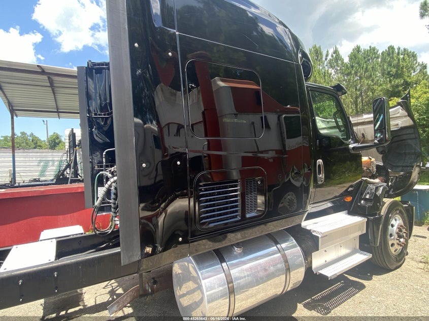 2019 International Lt VIN 3HSDZTZR1KN043712 IAAI salvage auction — UNKNOWN, Clear (South Carolina), sold $10,100 on 2026-07-29 (photo 4)