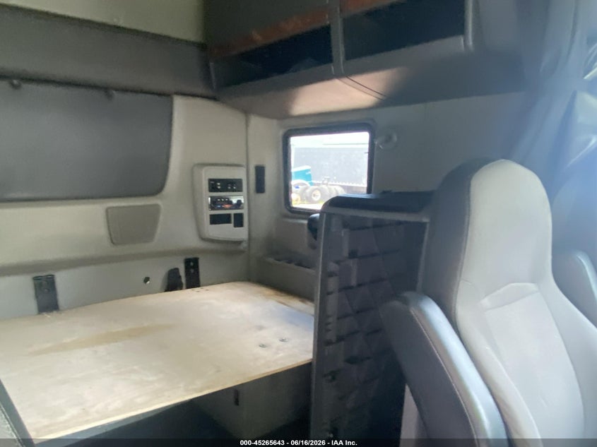 2019 International Lt VIN 3HSDZTZR1KN043712 IAAI salvage auction — UNKNOWN, Clear (South Carolina), sold $10,100 on 2026-07-29 (photo 7)