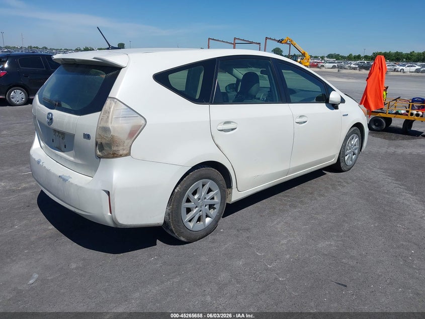 2013 Toyota Prius v VIN JTDZN3EU6D3191904 IAAI salvage auction — LEFT FRONT, Salvage Title, sold $1,600 on 2026-07-11 (photo 4)