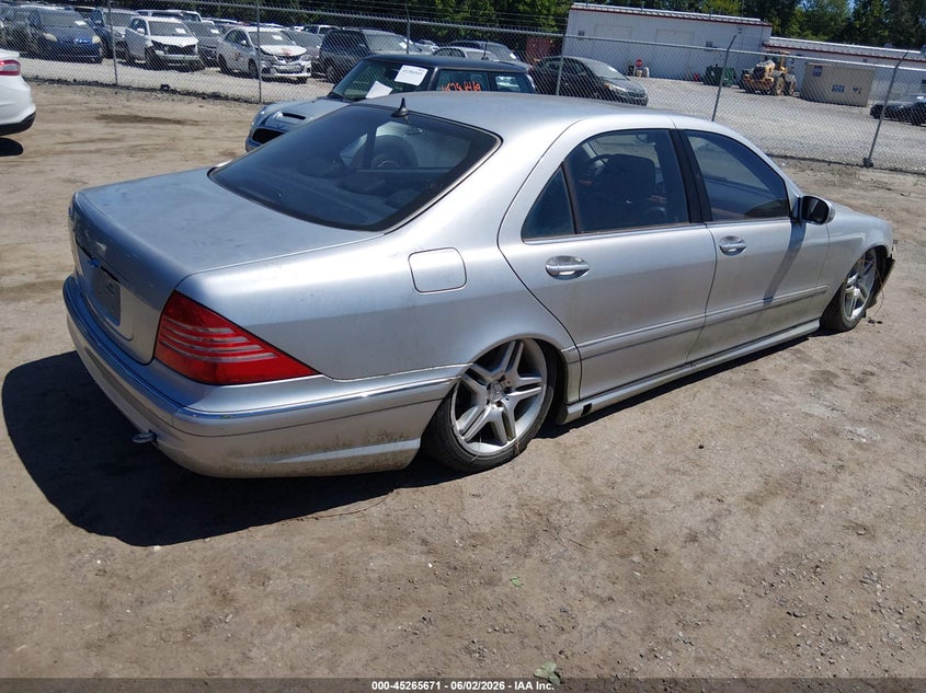 2006 Mercedes-benz VIN WDBNG70J16A479226 IAAI salvage auction — NORMAL WEAR, Clear (Virginia), sold $425 on 2026-07-17 (photo 4)