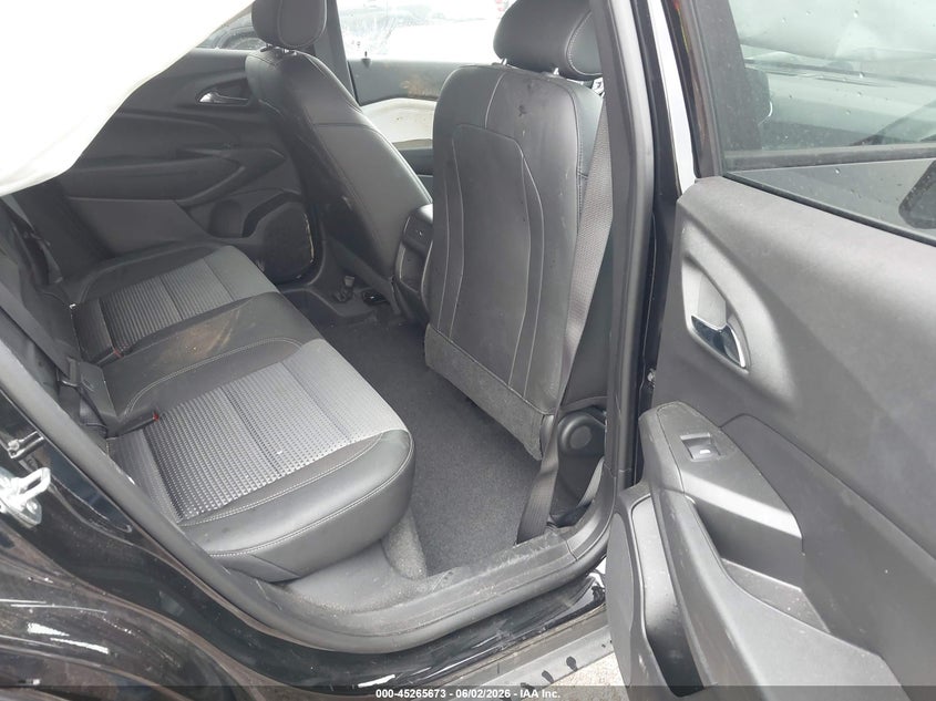 2025 Chevrolet Trax VIN KL77LHEP7SC146467 IAAI salvage auction — ROLLOVER, Salvage Title, sold $3,000 on 2026-07-14 (photo 8)