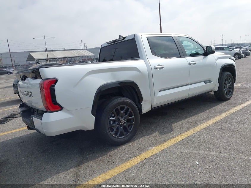 2024 Toyota Tundra VIN 5TFNA5DB5RX164179 IAAI salvage auction — SIDE, Salvage Title, sold $33,950 on 2026-07-20 (photo 4)