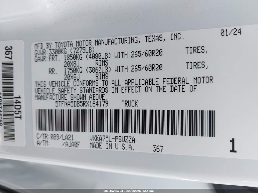 2024 Toyota Tundra VIN 5TFNA5DB5RX164179 IAAI salvage auction — SIDE, Salvage Title, sold $33,950 on 2026-07-20 (photo 9)