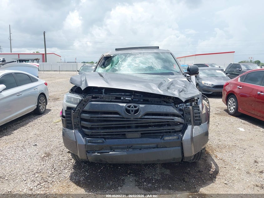 2025 Toyota Tundra VIN 5TFZA5AB1SX048134 IAAI salvage auction — ROLLOVER, Salvage (Louisiana), sold $12,000 on 2026-07-29 (photo 6)