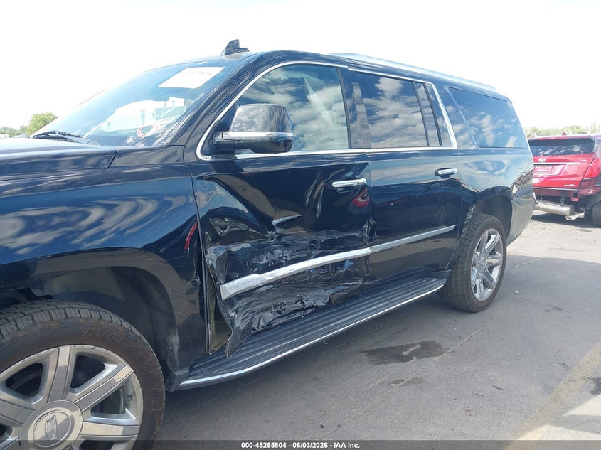 2019 Cadillac Escalade VIN 1GYS4JKJ3KR367007 IAAI salvage auction — SIDE, Salvage Title, sold $10,600 on 2026-07-30 (photo 6)