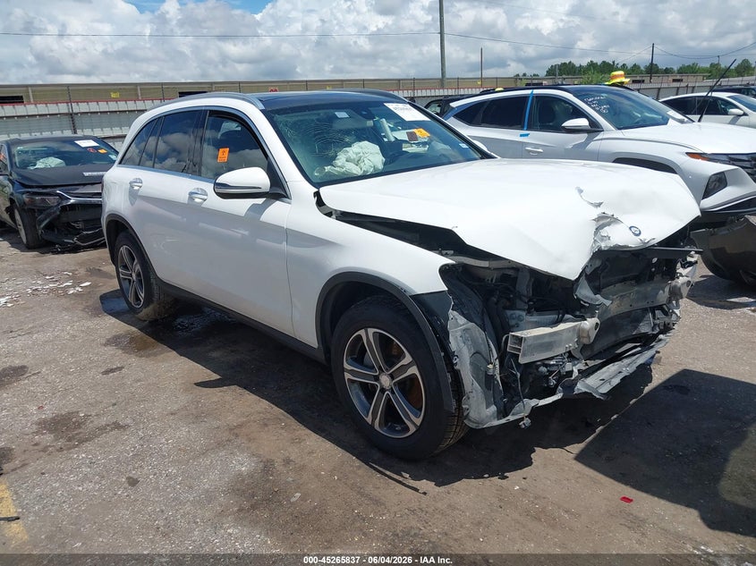 2016 Mercedes-benz Glc VIN WDC0G4JBXGF030434 IAAI salvage auction — FRONT END, Salvage Title, sold $2,875 on 2026-07-08 (photo 1)