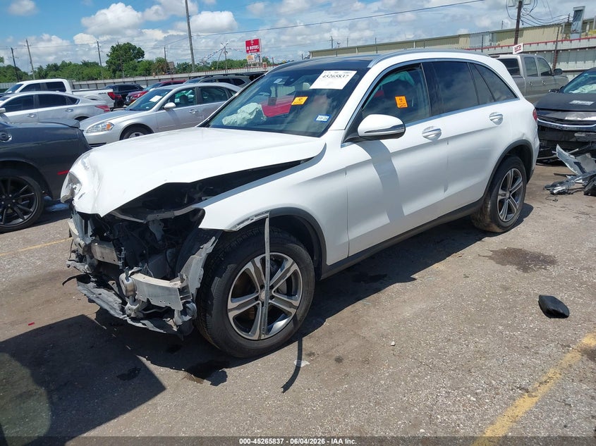 2016 Mercedes-benz Glc VIN WDC0G4JBXGF030434 IAAI salvage auction — FRONT END, Salvage Title, sold $2,875 on 2026-07-08 (photo 2)