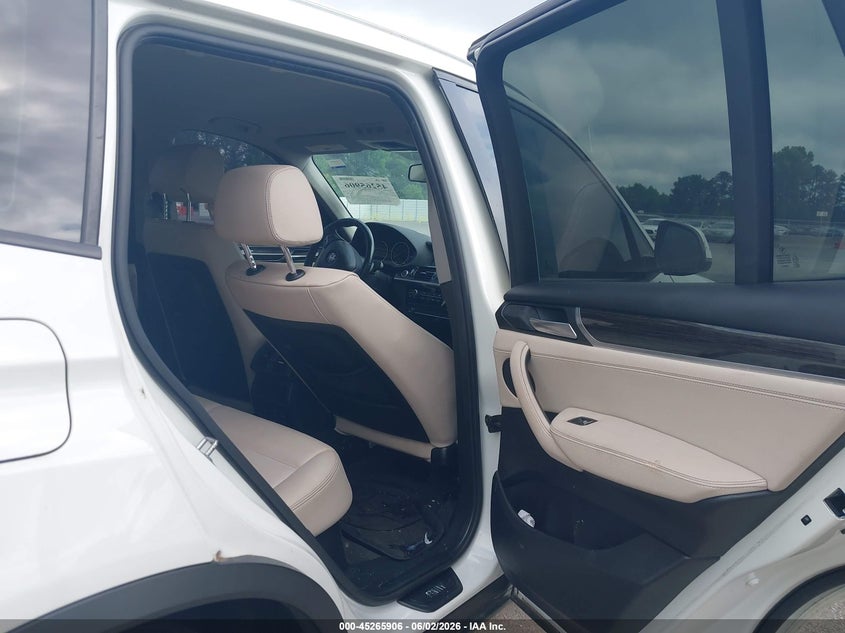 2015 BMW X3 VIN 5UXWZ7C51F0M83280 IAAI salvage auction — NORMAL WEAR, Repossession Paperwork (Georgia), sold $875 on 2026-07-15 (photo 8)