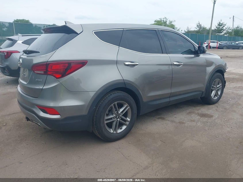2017 Hyundai Santa fe VIN 5XYZT3LB4HG381094 IAAI salvage auction — SIDE, Salvage Title, sold $1,800 on 2026-07-23 (photo 4)