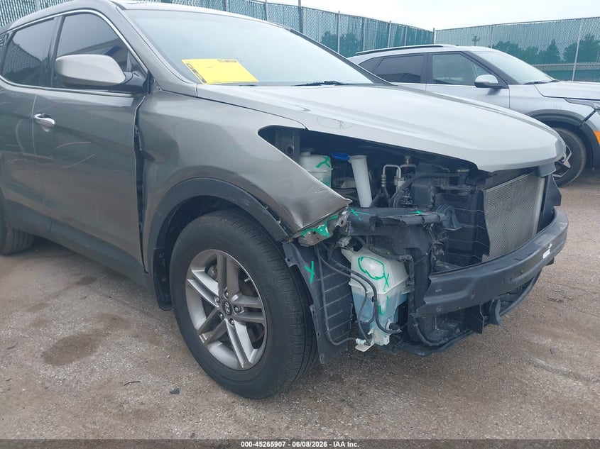 2017 Hyundai Santa fe VIN 5XYZT3LB4HG381094 IAAI salvage auction — SIDE, Salvage Title, sold $1,800 on 2026-07-23 (photo 6)