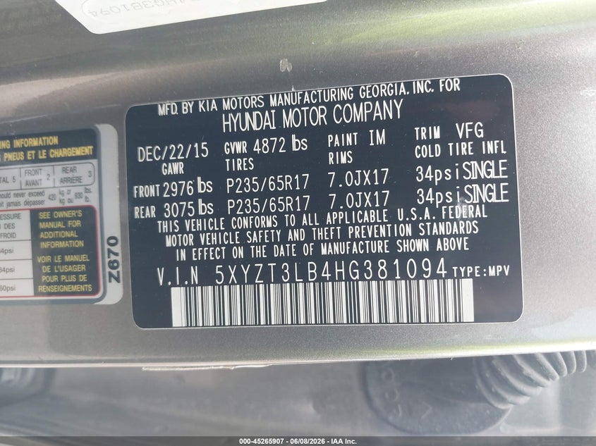 2017 Hyundai Santa fe VIN 5XYZT3LB4HG381094 IAAI salvage auction — SIDE, Salvage Title, sold $1,800 on 2026-07-23 (photo 9)
