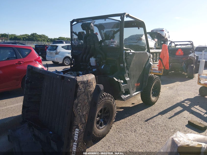 2021 Can-am/ brp Traxter VIN 3JBUWAX44MK002009 IAAI salvage auction — ROLLOVER, Salvage Title, sold $7,000 on 2026-07-29 (photo 4)