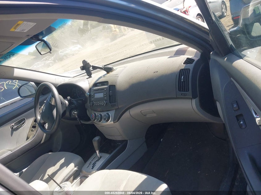 2010 Hyundai Elantra VIN KMHDU4AD2AU153354 IAAI salvage auction — REAR END, Clear (Massachusetts), sold $450 on 2026-07-14 (photo 5)